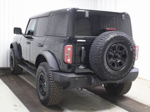 Used 2024 Ford Bronco Wildtrak image 4