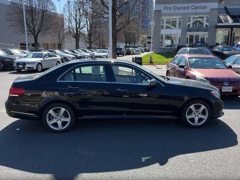 Used 2014 Mercedes-Benz E 350 4MATIC Sedan image 4