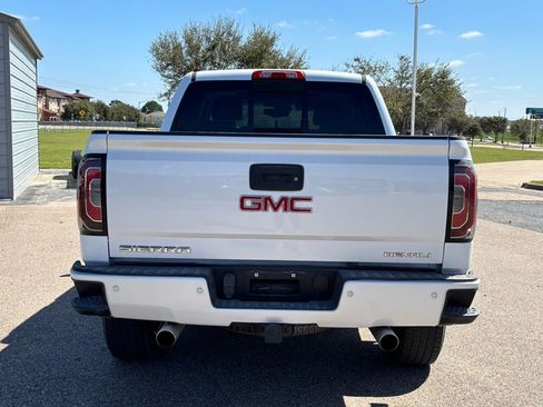 Used 2017 GMC Sierra 1500 Denali image 5