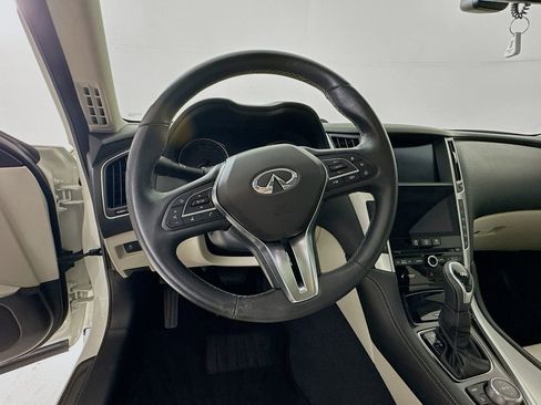Used 2022 INFINITI Q50 Luxe w/ Cargo Package RWD image 12