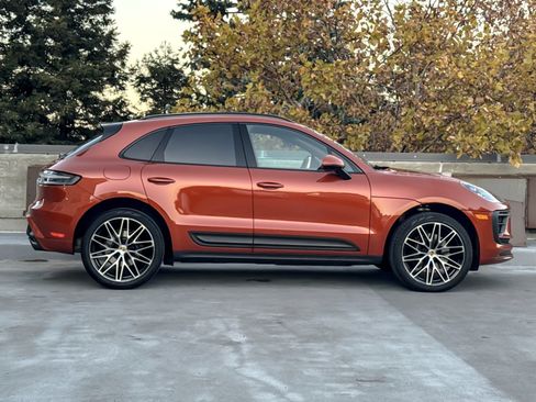 Used 2023 Porsche Macan S image 9