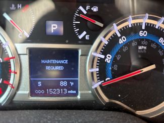 Used 2019 Toyota 4Runner SR5 AWD/4WD video 3