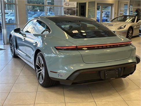 Used 2020 Porsche Taycan 4S image 7
