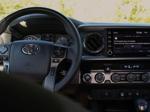 Used 2023 Toyota Tacoma TRD Sport image 22