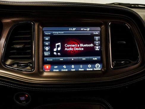 Used 2023 Dodge Challenger SRT Hellcat w/ Driver Convenience Group image 34