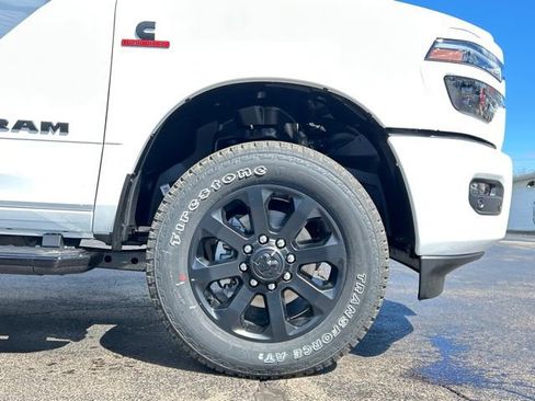 New 2026 RAM 2500 Laramie w/ Night Edition AWD/4WD image 14