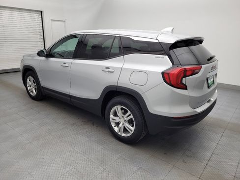 Used 2020 GMC Terrain SLE image 3