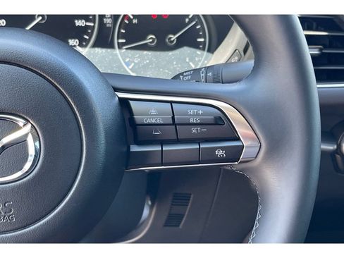 Certified 2025 MAZDA MAZDA3 s FWD image 37
