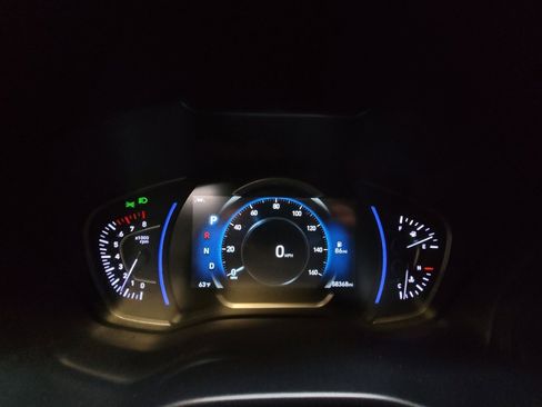 Used 2019 Hyundai Santa Fe SEL FWD image 23