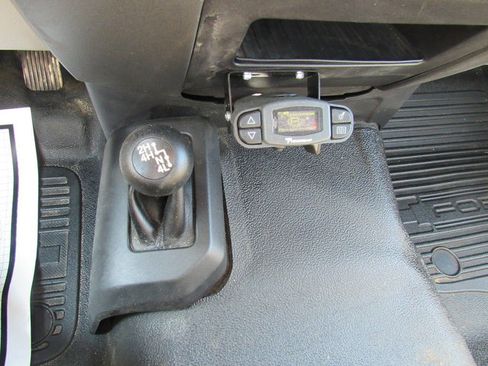 Used 2019 Ford F550 4x4 Regular Cab Super Duty w/ Power Equipment Group image 32