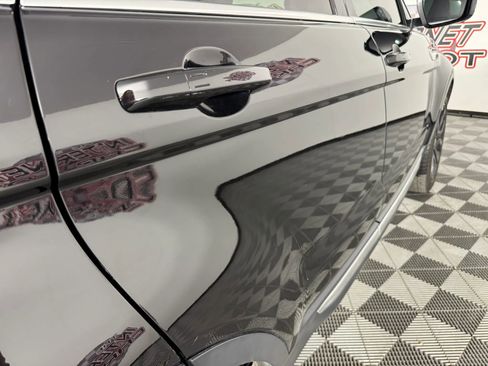 Used 2013 Land Rover Range Rover Evoque Prestige image 31