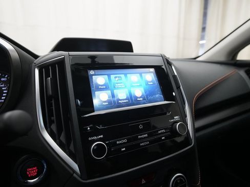 Used 2022 Subaru Crosstrek 2.0i Premium w/ Moonroof Package image 6