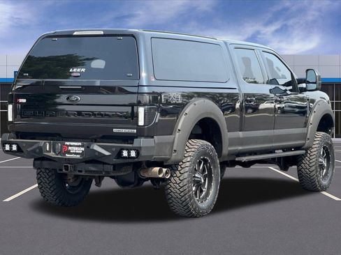 Used 2021 Ford F250 Lariat AWD/4WD image 4
