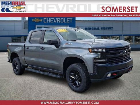 Used 2021 Chevrolet Silverado 1500 LT Trail Boss w/ Convenience Package II AWD/4WD image 1