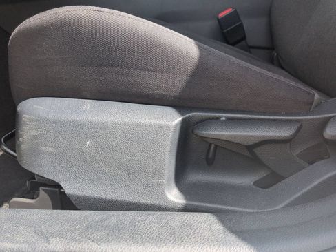 Used 2025 Toyota Camry LE FWD image 14