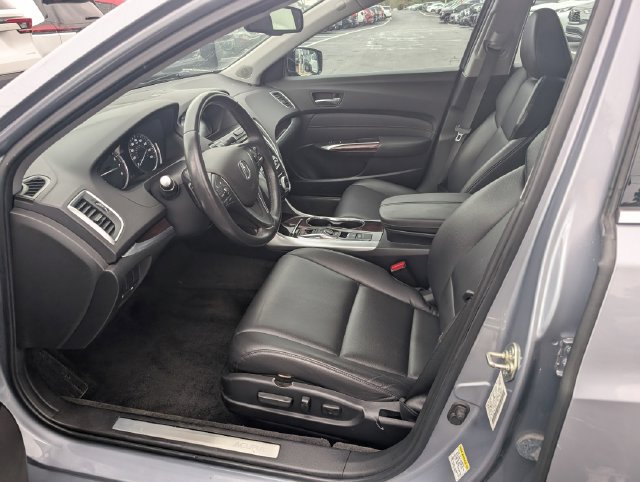 Used 2015 Acura TLX V6 FWD image 12