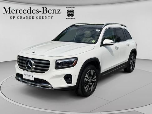 Used 2026 Mercedes-Benz GLB 250 4MATIC image 1