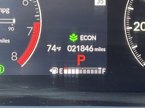 Used 2026 Honda HR-V LX image 28