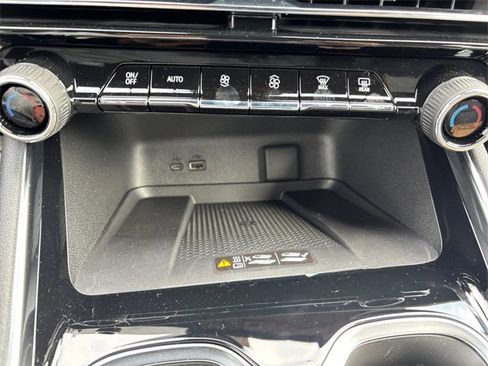 New 2026 Chevrolet Traverse Z71 w/ Enhanced Driving Package image 22