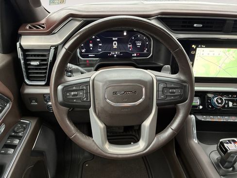 Used 2022 GMC Sierra 1500 Denali w/ Technology Package image 12