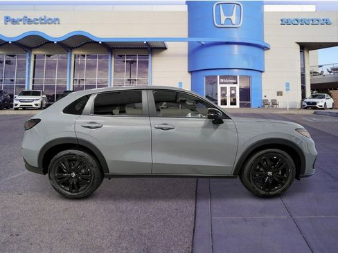New 2026 Honda HR-V Sport image 8
