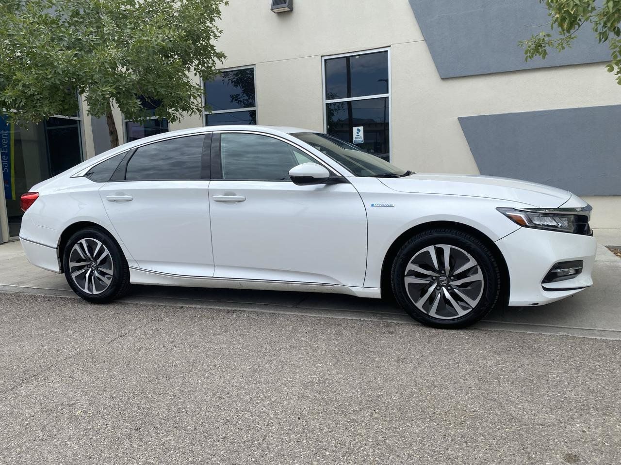Used 2019 Honda Accord EX-L image 2
