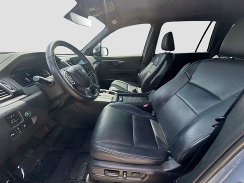 Used 2023 Honda Passport EX-L image 18