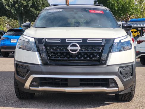 Used 2024 Nissan Pathfinder Rock Creek AWD/4WD image 2