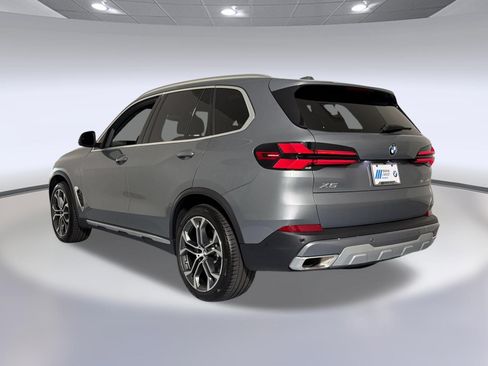 Used 2026 BMW X5 sDrive40i RWD image 3