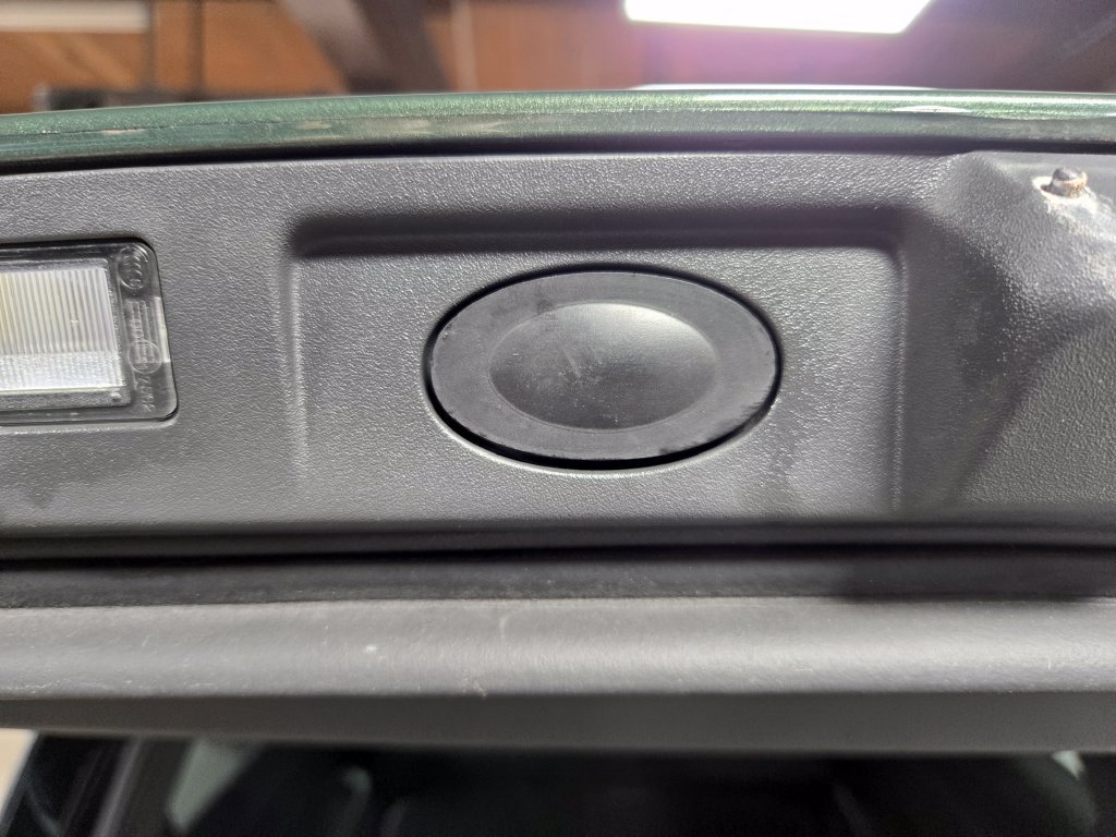Used 2025 Rivian R1S Adventure Dual AWD/4WD image 45