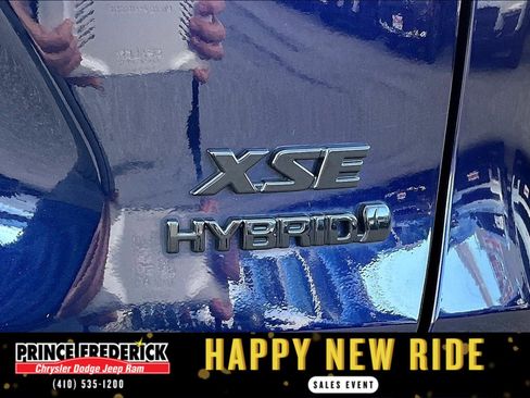 Used 2021 Toyota RAV4 XSE image 8