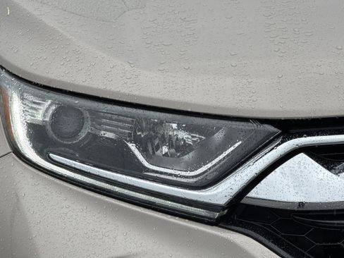 Used 2018 Honda CR-V EX image 10