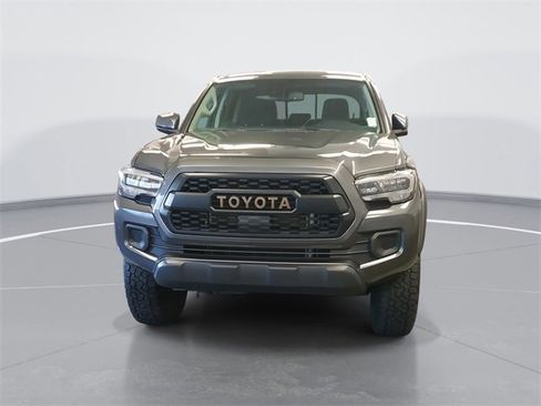 Used 2023 Toyota Tacoma 4x4 Double Cab image 8