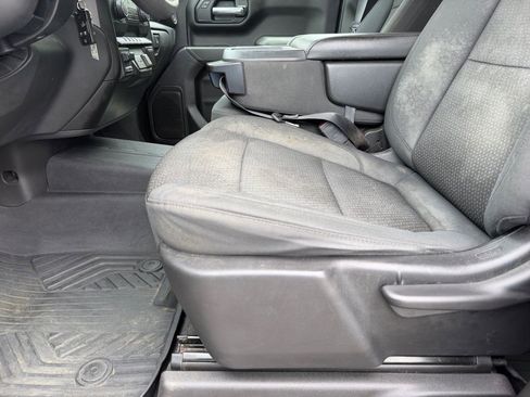 Used 2020 Chevrolet Silverado 1500 Custom Trail Boss w/ Custom Convenience Package AWD/4WD image 12