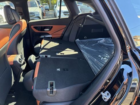New 2026 Mercedes-Benz GLC 300 4MATIC image 27