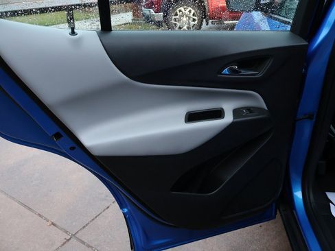 Used 2024 Chevrolet Equinox LS image 19