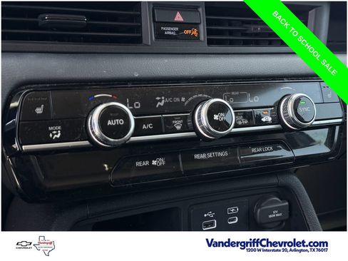 Used 2025 Honda Pilot Touring image 19