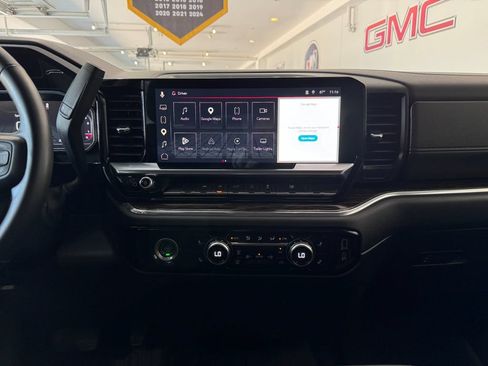 Used 2023 GMC Sierra 1500 Elevation AWD/4WD image 19