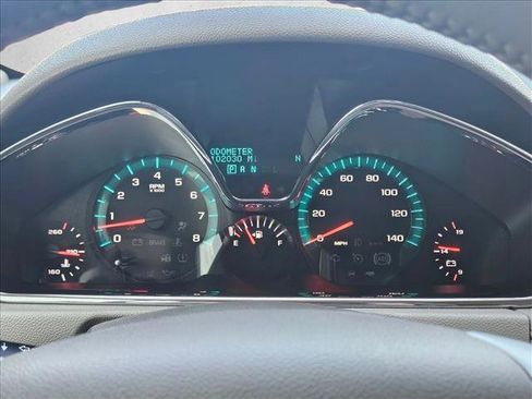Used 2015 Chevrolet Traverse LT image 11
