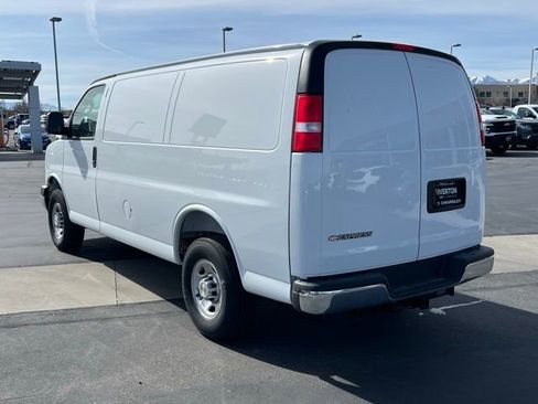 New 2025 Chevrolet Express 2500 w/ Driver Convenience Package RWD image 21