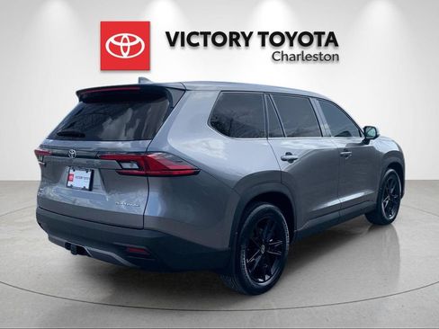 New 2026 Toyota Grand Highlander AWD image 7