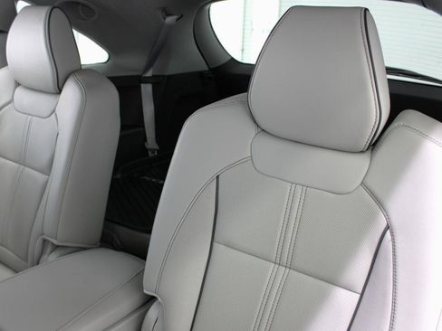 Used 2018 Acura MDX FWD w/ Advance Package image 38