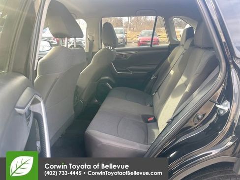 Certified 2025 Toyota RAV4 LE image 28