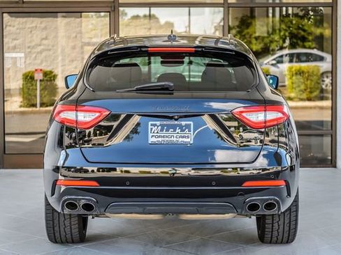 Used 2017 Maserati Levante LEVANTE - NAV - MOONROOF - BAC image 8