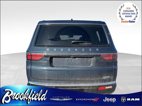 Used 2024 Jeep Wagoneer Series III image 4