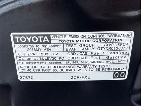 Used 2016 Toyota Prius Four Touring w/ Premium Convenience Package FWD image 27