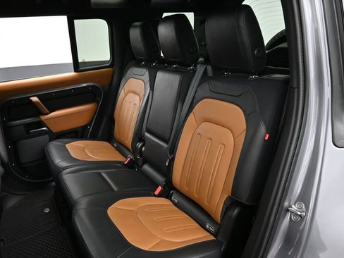 Used 2020 Land Rover Defender 110 X AWD/4WD image 23