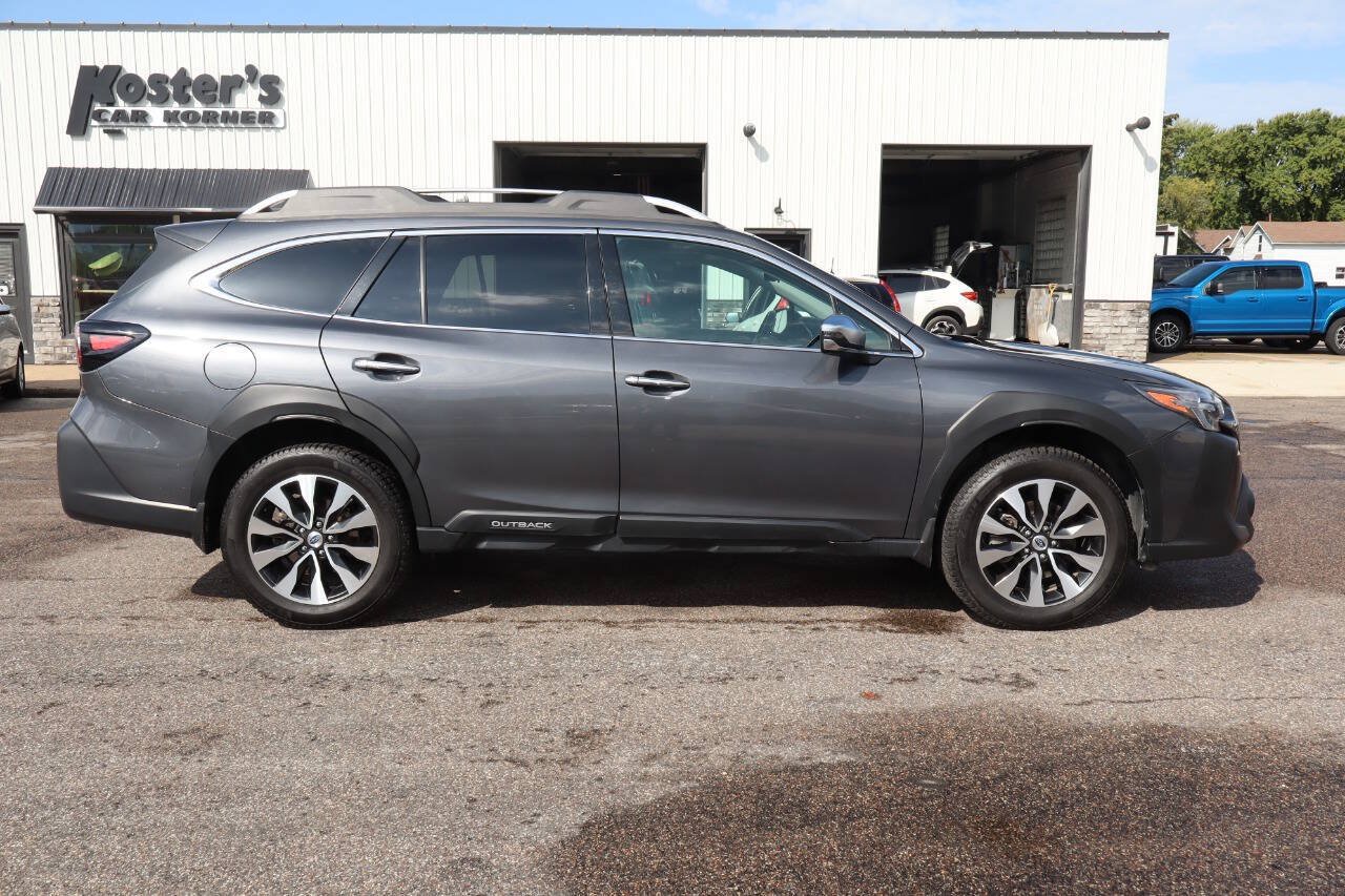 Used 2023 Subaru Outback Touring XT AWD/4WD image 9