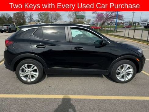 Used 2023 Buick Encore GX Preferred w/ Cold Weather Comfort Package FWD image 9
