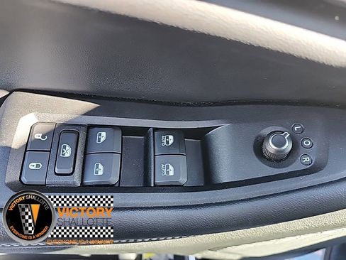 Certified 2024 Jeep Grand Cherokee Altitude image 23